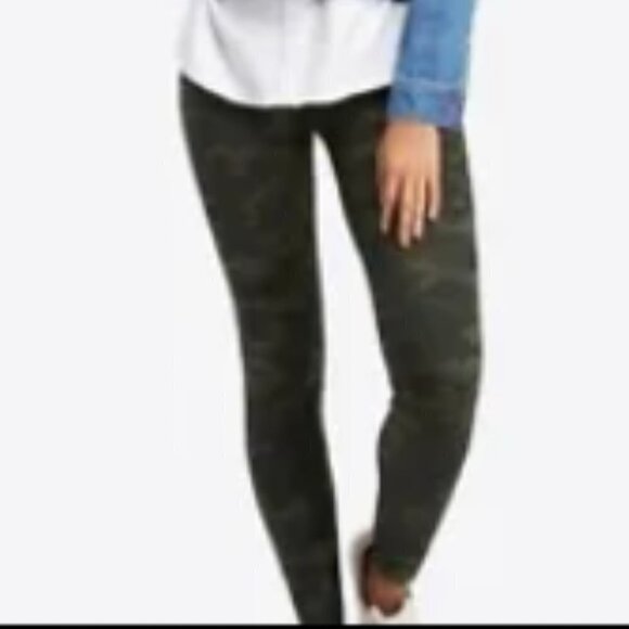 SPANX Women's Leggings Camo Look At Me Now High Rise Seamless Size M - Picture 1 of 6
